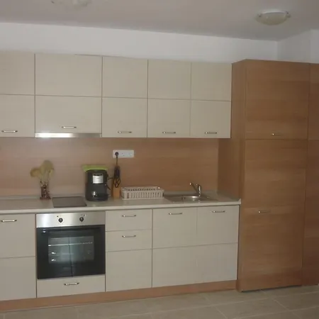 Ganozliev's In Kavatsi Area Apartmán